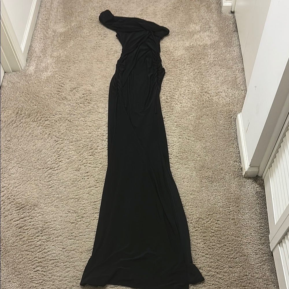 Fashion Nova Black Asymmetrical One Shoulder Cocktail Gown
